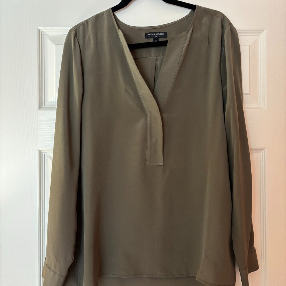 Banana Republic Silk Tunic Blouse